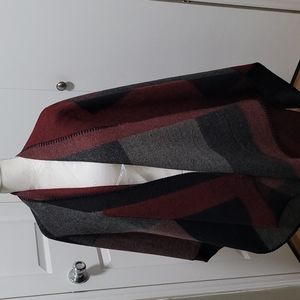 Women's acrylic wrap